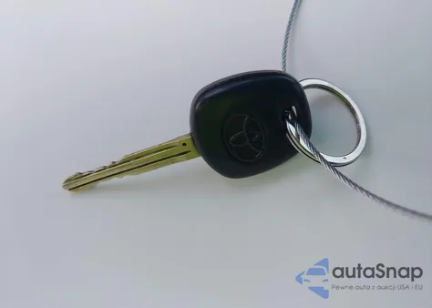 2007 Toyota Corolla S from USA, damaged, VIN 2T1BR32E27C750931